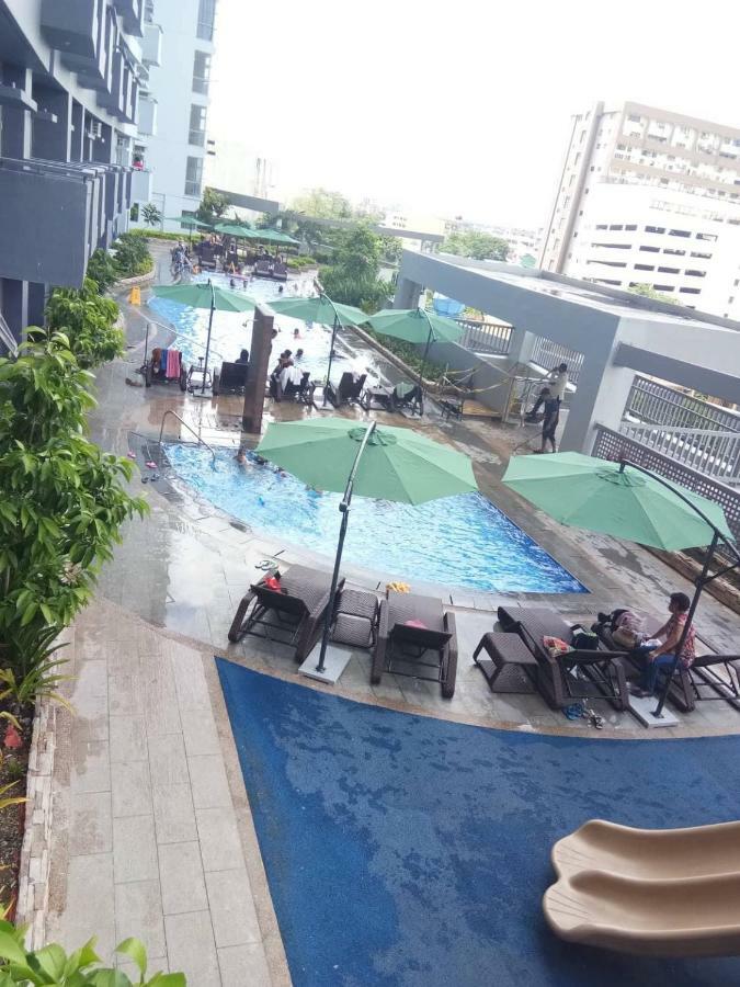 4Q Tower D Manhanttan Heights Cubao Qc Manila Luaran gambar
