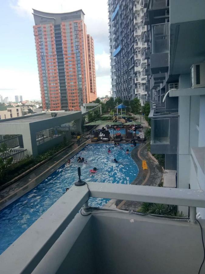 4Q Tower D Manhanttan Heights Cubao Qc Manila Luaran gambar